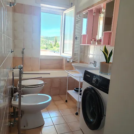 Lägenhet Casa Di Luca E Giulia